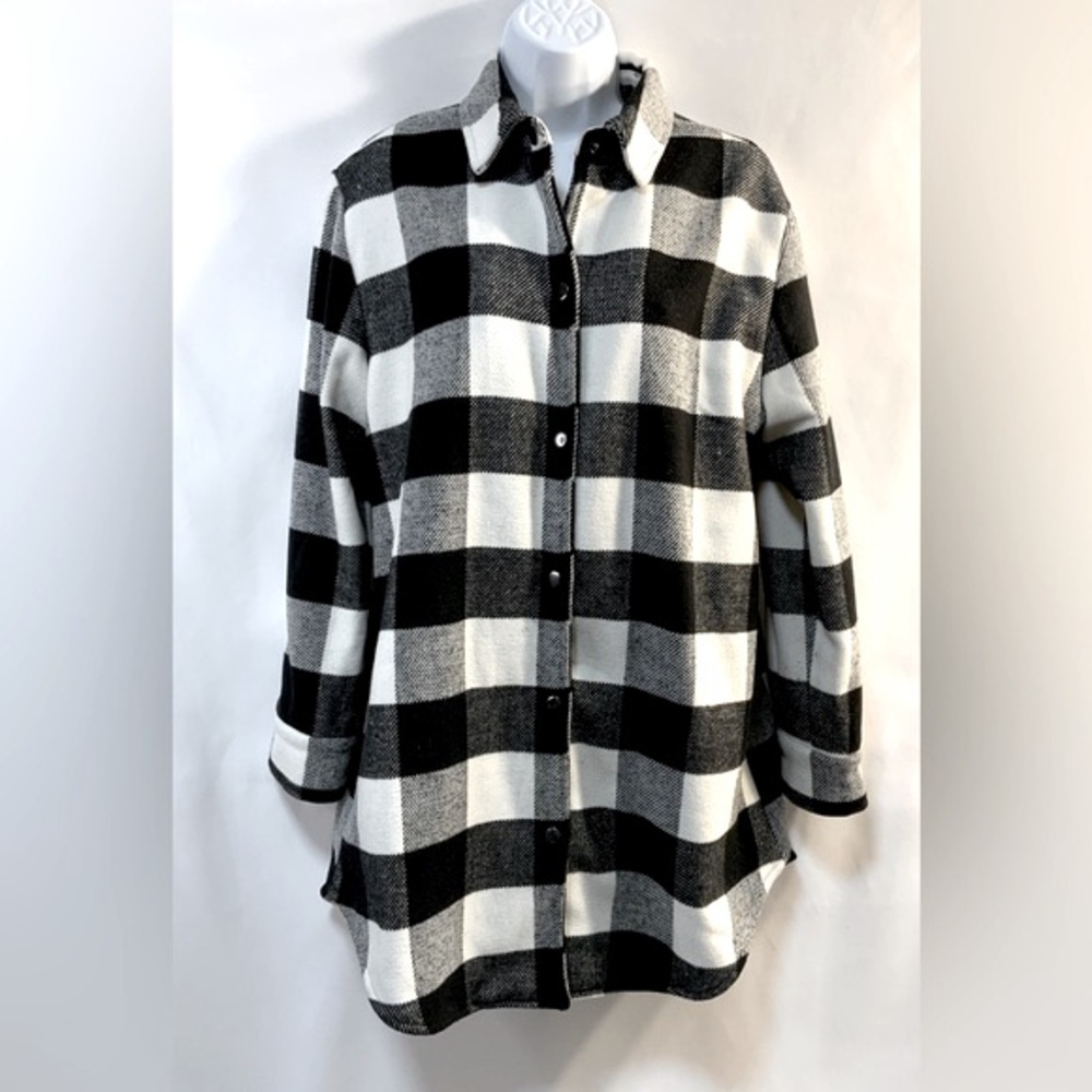 Steve Madden Women’s Black/White Plaid Shacket Jacket